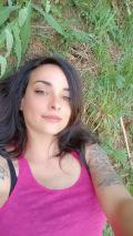 Jolie Brunette occasionnelle 
