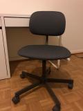 A vendre : Bureau MICKE et chaise IKEA 