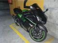 Kawasaki 1400 zzr