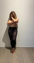 Femme sexy se déplace uniquement et a Genève